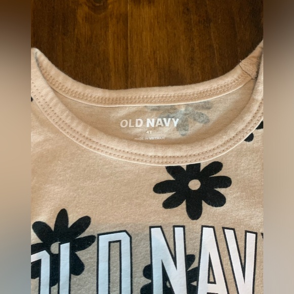 ⚓️Old Navy Toddler Tank Size 4T 🖤 - Picture 5 of 8